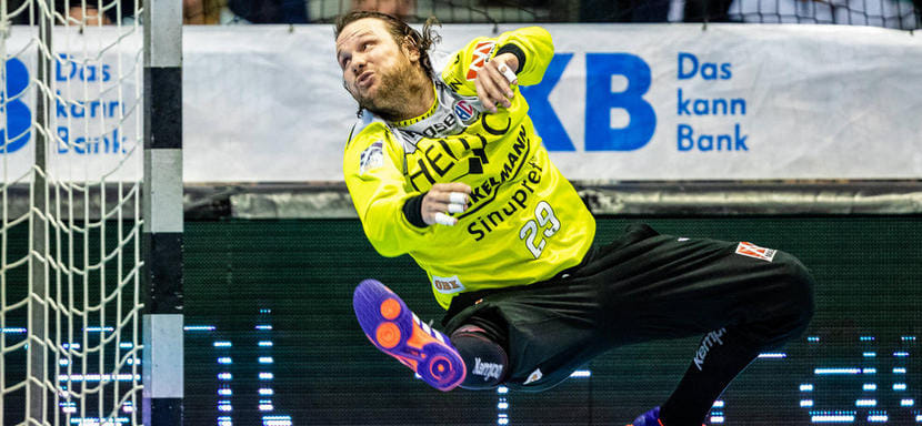 Бундеслига. "Райн Левен" намерен возобновить сотрудничество с 38-летним ветераном Николасом Кацияннисом, который покинул клуб в межсезонье