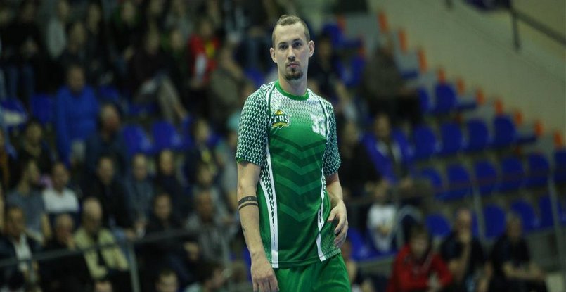 Суперлига. Олег Кривенко стал игроком "Динамо-Виктора"