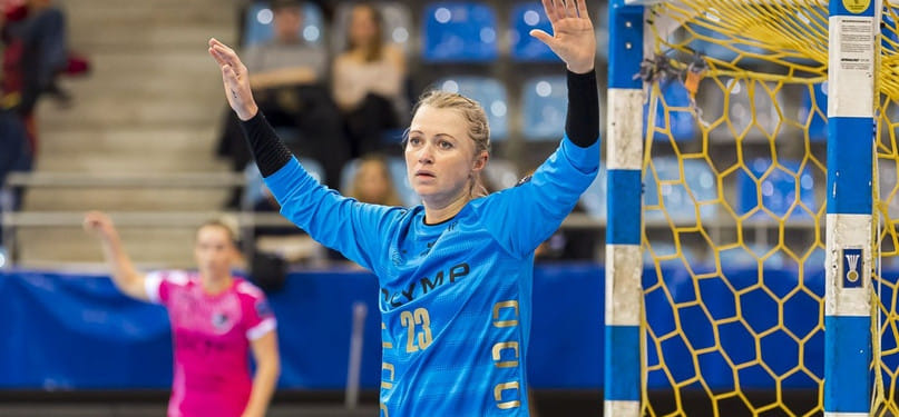 Румыния. Уроженка Украины Валентина Саламаха в следующем сезоне будет защищать ворота "Глории Бистрицы". Командой руководит Ким Расмуссен