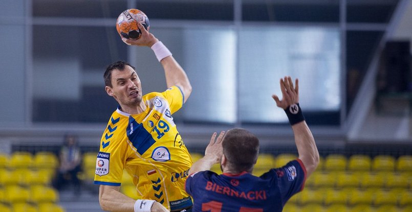 Трансферный слух. Полусредний Кшиштоф Лиевски может покинуть "Виве" по окончании нынешнего сезона