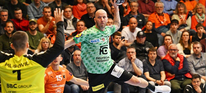 Европейская лига. "Берлин" Киреева постарается отыграть 5 мячей у "Шаффхаузена", "Монпелье" — "Спортинг" и ещё два ответных четвертьфинала