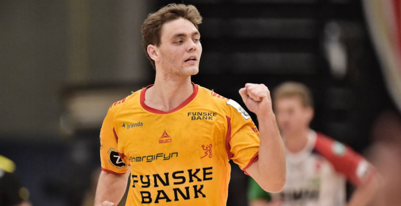 Кубок ЕГФ. Правый полусредний датского "Гудме" Никлас Киркелекке впервые после декабрьской травмы попал в заявку на матч