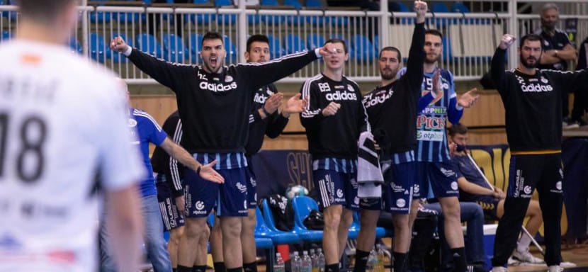 Венгрия. "Пик" разгромил в родных стенах "Орошхазу" и закрепился на втором месте в чемпионате