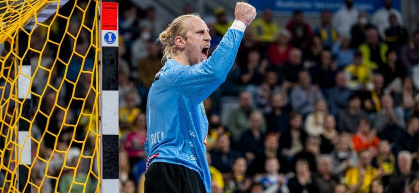 Бундеслига. 33-летний шведский вратарь Микаэль Аппельгрен продлил контракт с "Райн Лёвен" (ВИДЕО)