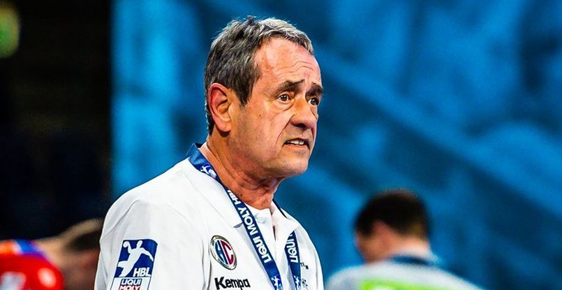 Бундеслига. Спустя три недели после назначения "Эрланген" отправил в отставку 66-летнего наставника Рольфа Брака