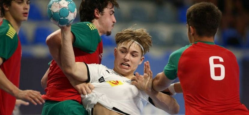 ЧЕ-2022 (U-18). Сборные Германии и Швеции вслед за венграми и испанцами стали полуфиналистами юношеского турнира