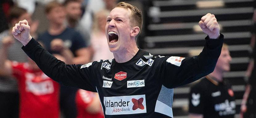 Лига чемпионов. Шведский голкипер "Ольборга" Микаэль Аггефорс пропустил матч с "Монпелье" из-за травмы