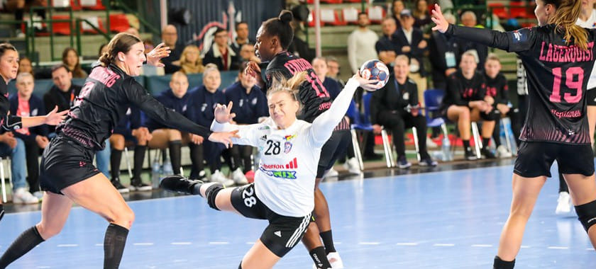 Европейская лига. В последних матчах групп путёвки в плей-офф разыграют "Нант" и "Мошонмадьяровар", а также "Сола", "Нюкёбинг" и "Дебрецен"