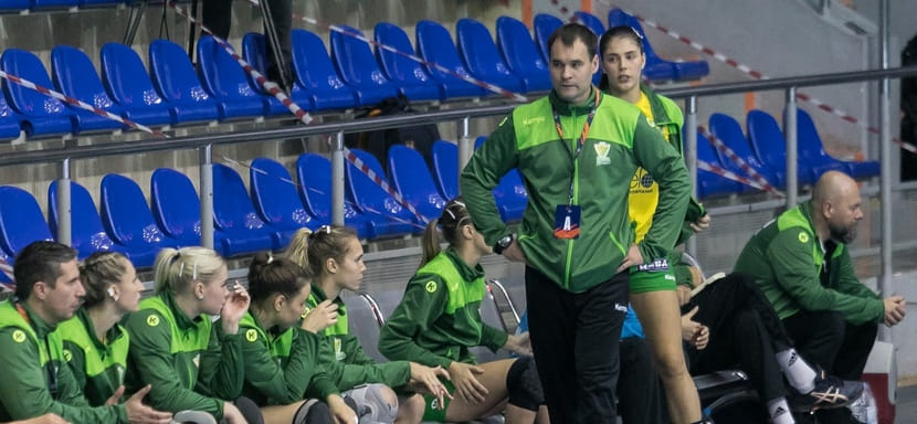 Европейская лига. Евгений Кашкаров: "У Вероники Чипулы нет психологического понимания игры. Она выходит, но за мяч не цепляется"