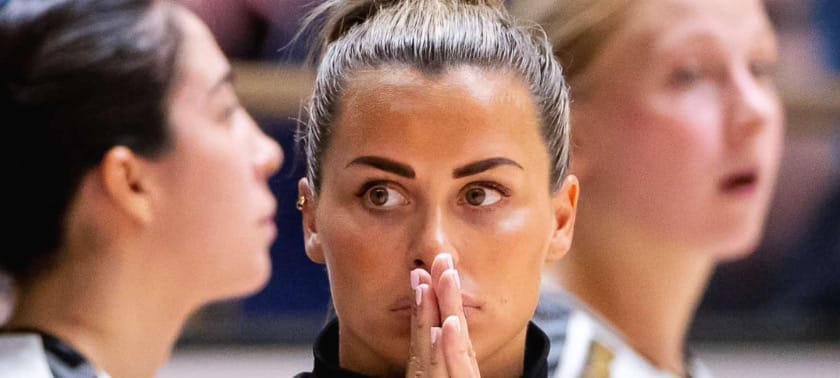 Лига чемпионов. Полусредняя "Эсбьерга" Хенню Рейстад сыграет с "Дьёром". Нура Мёрк посетила свадьбу сестры за сутки до матча