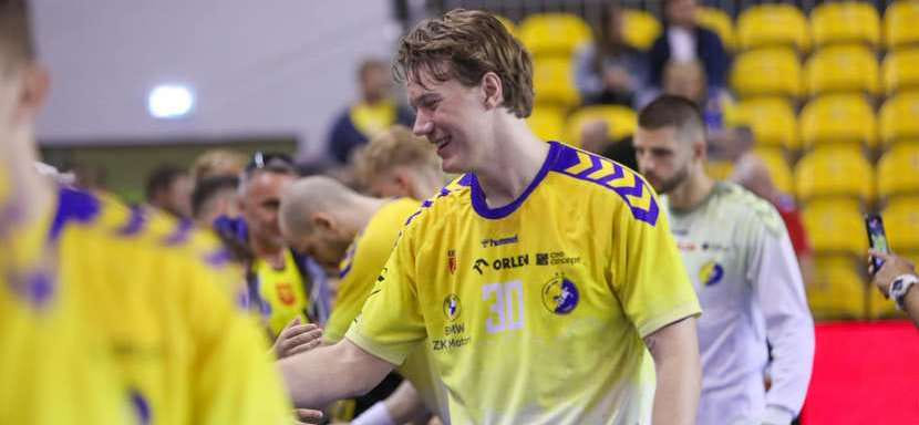 Трансферный слух. 21-летний шведский полусредний "Кельце" Эллиот Стенмальм может вернуться на родину и стать игроком "Истада"