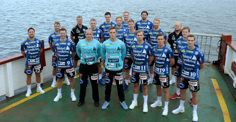 Дания. Игроки "Морса" приняли решение пожертвовать всю "штрафную кассу", скопившуюся за сезон, в пользу клуба