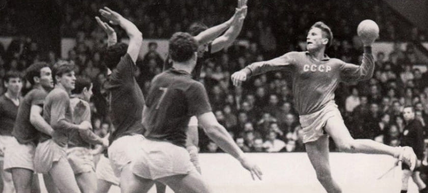 Архив БЦ. "Шарашидзе молча выслушал нас и протянул за час до игры запечатанный конверт с планом…"