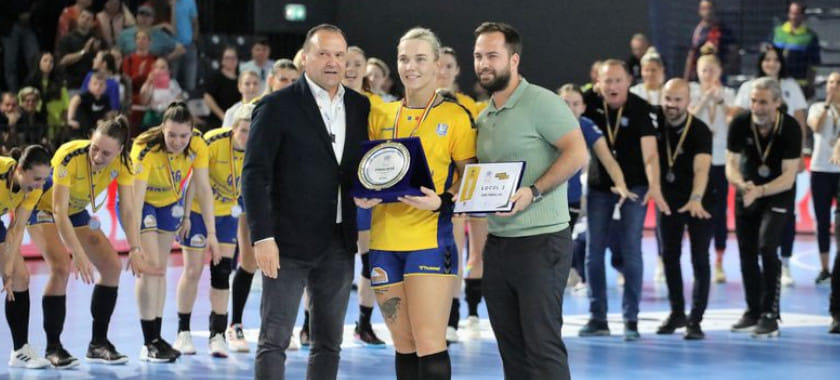 Лига чемпионов. Румынская федерация по ошибке направила "Тыргу Жиу" приглашение для участия в турнире. Мэр города уже начал искать деньги