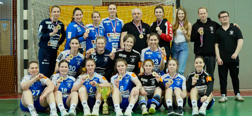 Первая лига. "Дворца" заманчивые своды. Золото Акопян, Муравьёвой и Филипповой, рекорд "Территории"