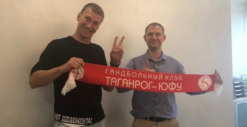 Суперлига. Пятикратный чемпион России правый полусредний Алексей Песков подписал контракт с "Таганрогом"-ЮФУ