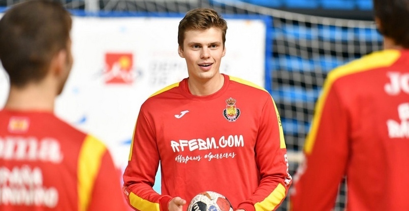 Кандидат в сборную Испании, уроженец России Сергей Эрнандес претендует на звание лучшего голкипера лиги ASOBAL в сезоне-2019/20