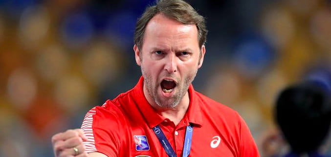 Германия. Коуч сборной Японии исландец Дагур Сигурдссон — первый кандидат на должность нового главного тренера "Райн Левен"