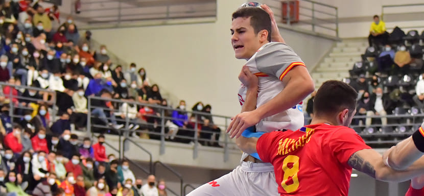 Разыгрывающий "Анайтасуны" Андер Искьердо заменил Агустина Касадо в составе сборной Испании на спарринги с французами