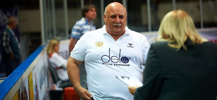 Виктор Рябых: "Спад "Ростова" выбивается из общего ряда. Долгое время клуб делал ставку на иностранцев и, наверное, мало заботился о резерве"