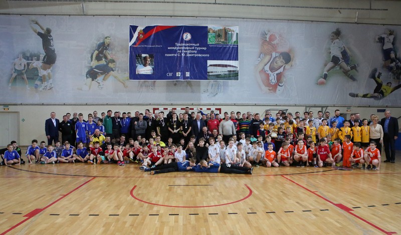 Мужская команда МГУ и юноши из Белгорода выиграли турнир памяти Сергея Дмитровского в Протвино