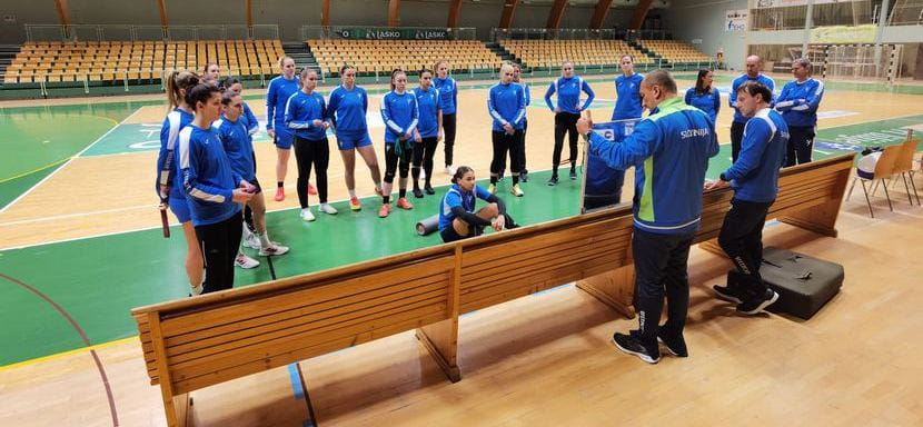 ЧМ-2021. Рулевой сборной Словении Драган Аджич сократил список претенденток на поездку в Испанию до 19 гандболисток