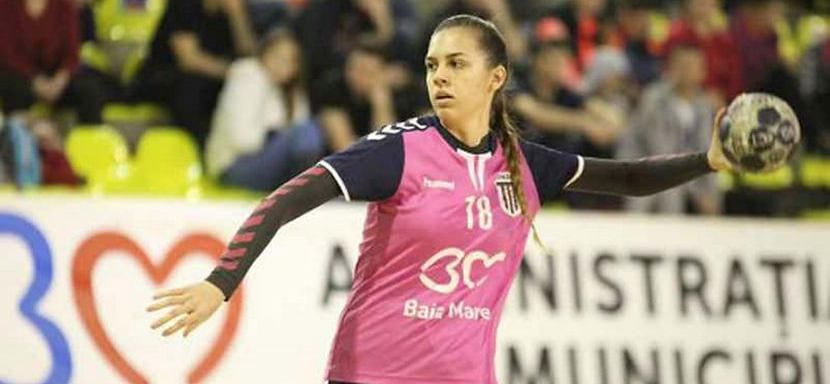 Румыния. Правая полусредняя Андреа Текар вернулась в "Байя-Маре" из аренды