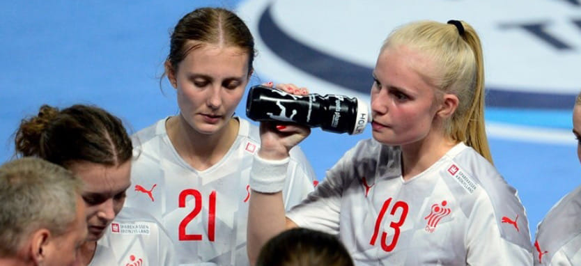 ЧЕ-2022. Сборная Дании не без труда дома обыграла представительниц Австрии и захватила лидерство в группе на пару с румынками