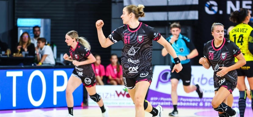 Лига чемпионов. "Брест" Валерии Масловой в гостях у "Дебрецена", "Крим" Дарьи Дмитриевой против "Рапида" и ещё два матча субботы