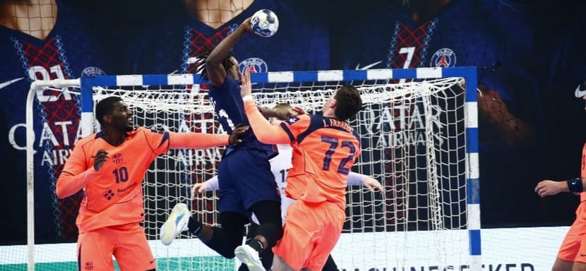 "Загреб" принимает "Еврофарм", "Барселона" встретится с "ПСЖ" и ещё один матч среды в мужской Лиге чемпионов