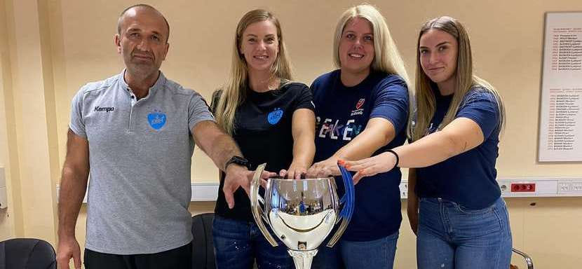 Балканы. "Крим" россиянки Дарьи Дмитриевой уже в субботу может завоевать первый трофей в новом сезоне. В Изоле состоится игра за Суперкубок