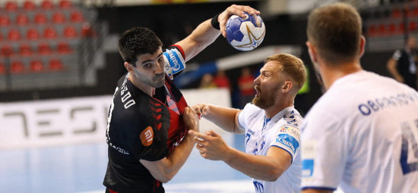 Балканы. Эдуардо Гурбиндо: "Михайловски не стремится к мгновенному успеху. В "Вардаре" он строит команду, которая будет расти"