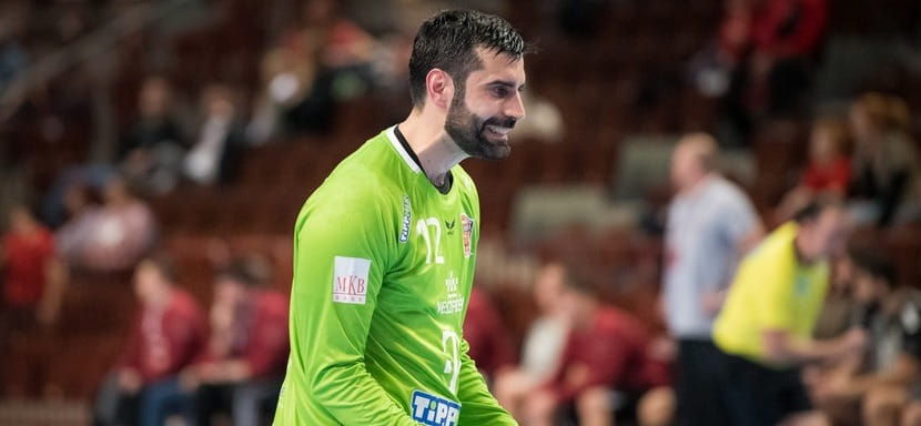 Лига чемпионов. Голкипер "Веспрема" Родриго Корралес — автор лучшего сейва в ответных матчах 1/4 финала турнира (ВИДЕО)