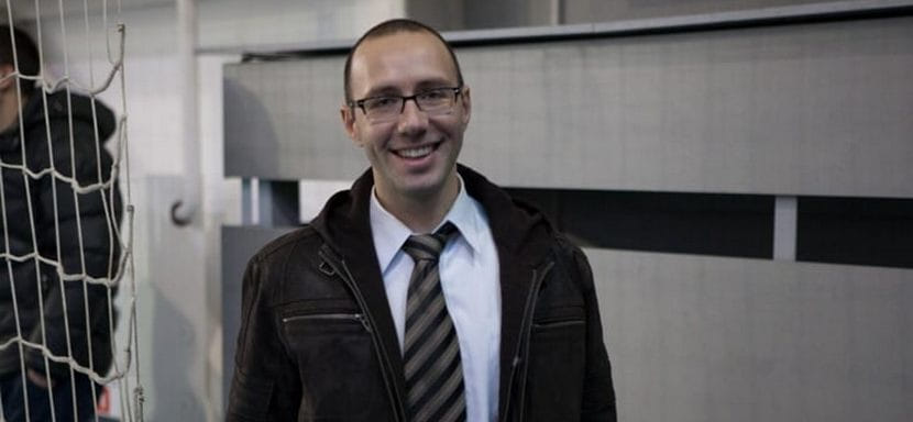 Беларусь. Александр Опейкин: “На аттестации никто из коллег не смог поднять голову и что-то сказать в защиту Петраковой и Грибова. Все промолчали”