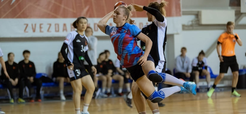 Olimpbet Суперлига. В единственном матче четверга китайский "Феникс" в концовке домашней встречи уступил звенигородской "Звезде"