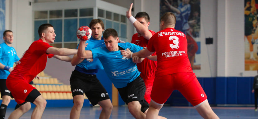 Чемпионат России. Питер после годичного отсутствия вернулся в квартет сильнейших и другие события