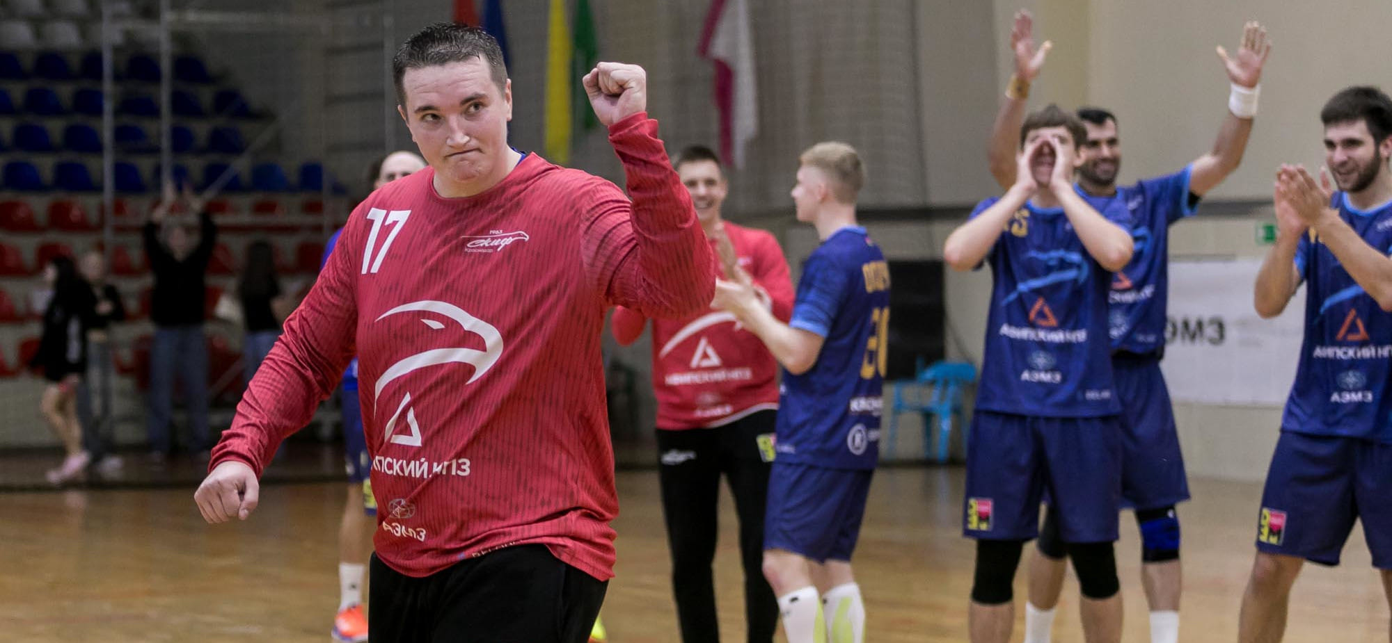 Алексей Крикунов: "Наконец, чёрную метку с себя снял — отбил в матче с чеховцами больше десяти мячей" (ВИДЕО)