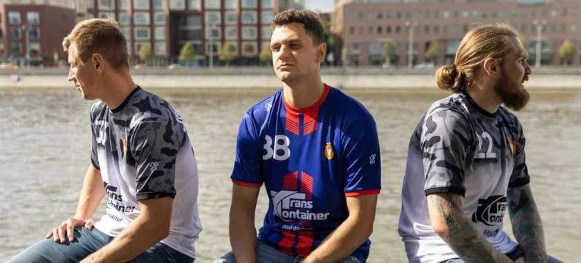 ЦСКА — "ПСЖ", небесно-голубой "Зенит" и комиксы "Виктора". Обзор новых форм клубов Суперлиги