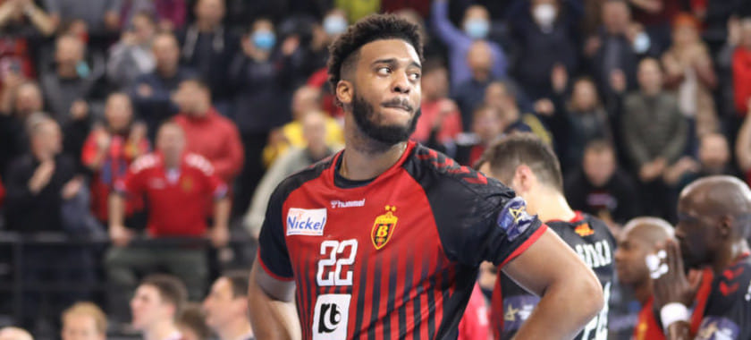 Балканы. Покидающий "Вардар" линейный Жереми Тото: "Я всегда буду помнить атмосферу на матчах в Скопье и не забуду бурек"