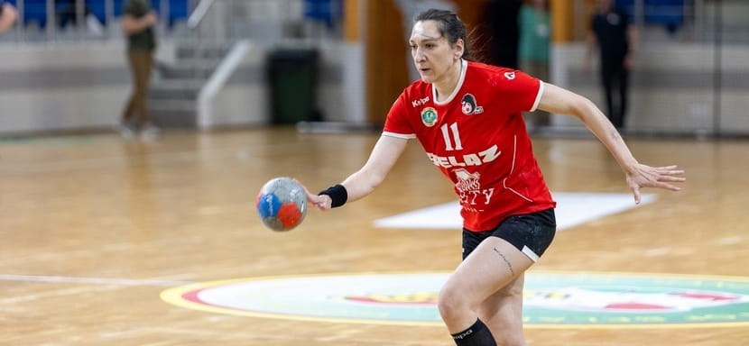 Беларусь. Правая крайняя Янина Рогозенко-Елисеева покинула БНТУ-БелАЗ. Полусредняя Лилия Артюхович завершила игровую карьеру