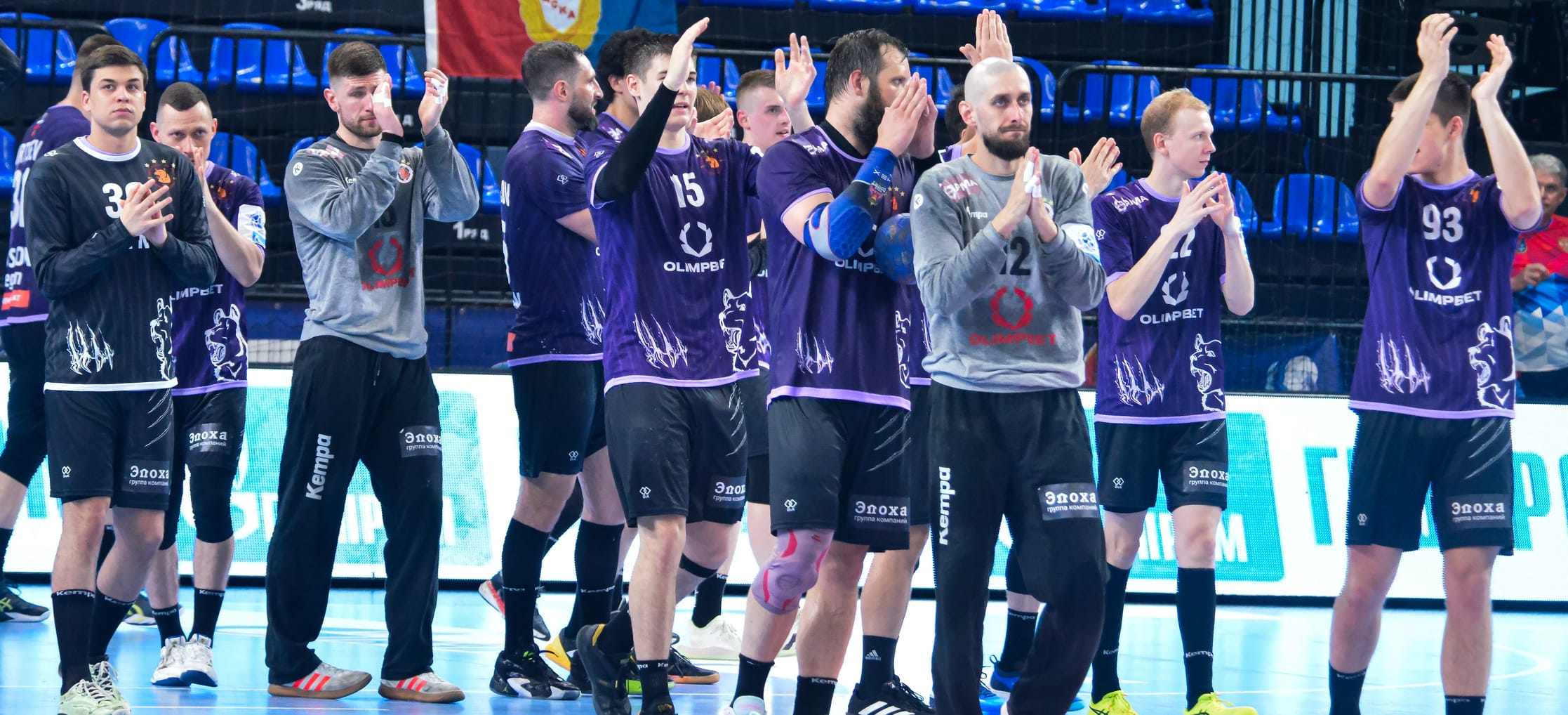 Герои города Чехова. Чем запомнились в минувшем сезоне подмосковные "мишки"