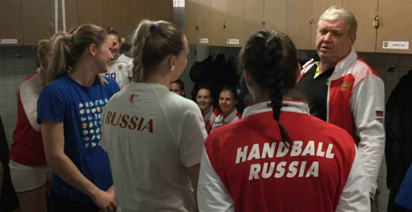 Бывало весело. "Тебе, моя последняя любовь", или "Да, Ведехин!?"