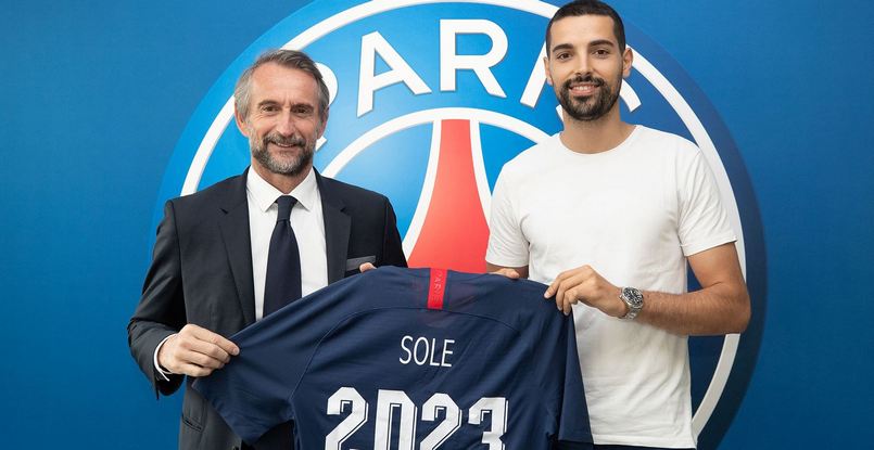 Франция. Правый крайний сборной Испании и "Тулузы" Ферран Соле с лета 2020 года будет выступать за "Пари Сен-Жермен"