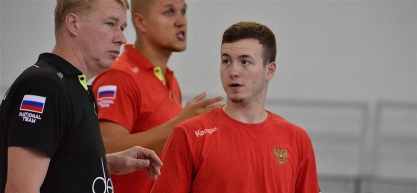 23 гандболиста юниорской сборной России вызваны на тренировочную сессию, которая стартует 3 января в подмосковном Новогорске
