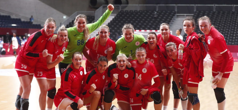 Олимпиада. Макеева и компания перехватили победу. А с ней — и путевку в четвертьфинал!