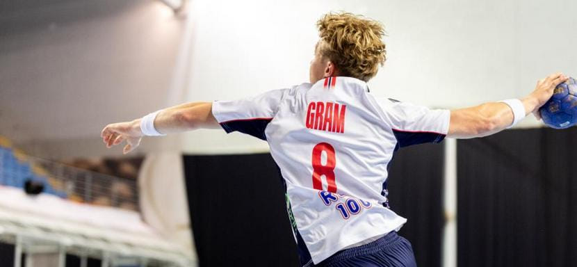 Сборные Норвегии и Словении стали очередными четвертьфиналистами молодёжного чемпионата мира