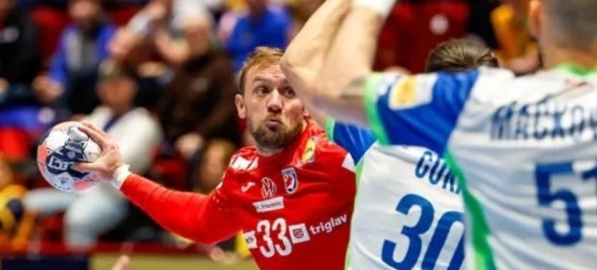 Исландцы споткнулись на швейцарцах, а исландский тренер Сигурдссон приблизил хорватов к полуфиналу ЧЕ-2026