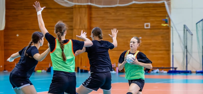 Определено расписание матчей юниорской сборной России на чемпионате мира U-16: команда Ирины Близновой стартует встречей с египтянками