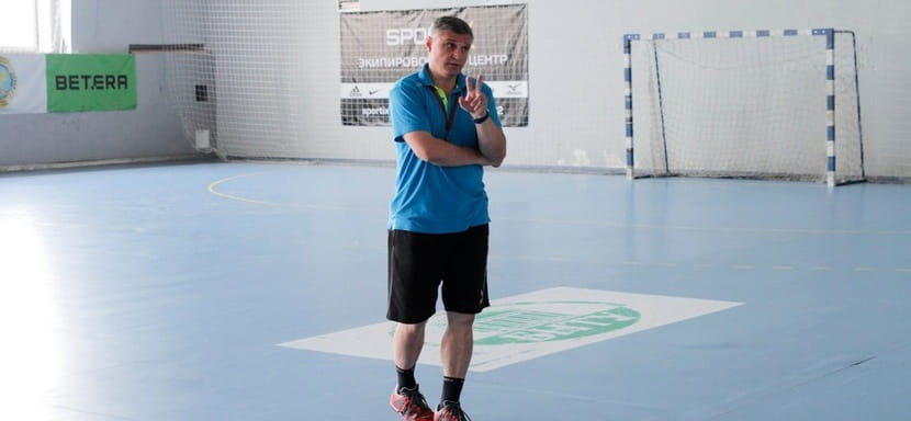 Беларусь. Константин Шароваров: "Вакулич, Сотникова и Петрачкова после этого сезона уходят в российские клубы"