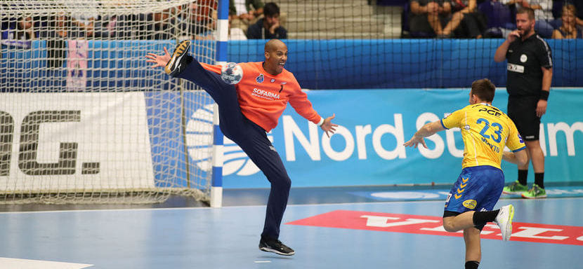 Португалия. Руководство "Порту" приняло решение вывести из обращения первый номер, под которым выступал Алфреду Кинтана